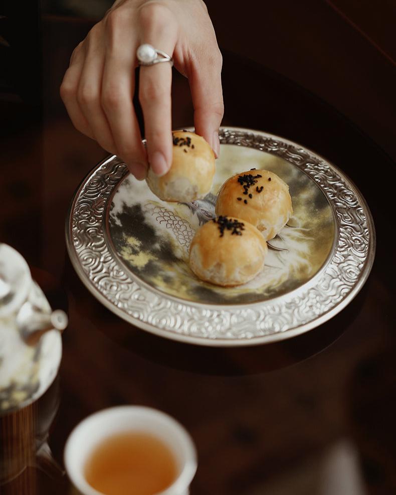 Silver-Gilded Dragon Teapot Set JiXianSheng